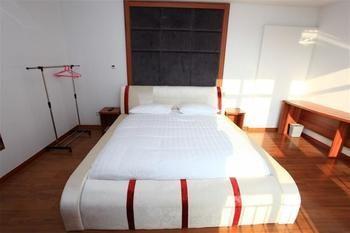 Qingdao Yihe Meijia Hotel Hengdan Exterior photo